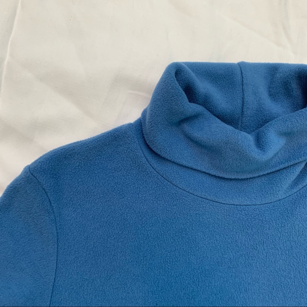 Uniqlo Women XS Fuzzy Blue Turtleneck